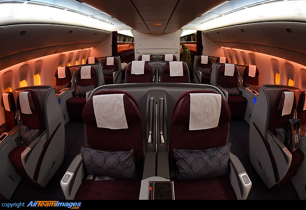 Business Class Boeing 777-2DZ/LR