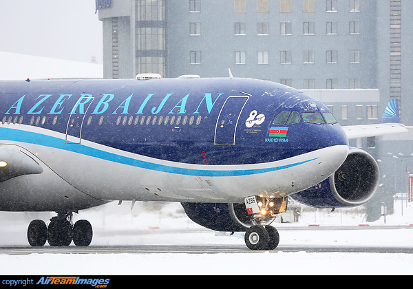 Airbus A340-542 Airbus A340-542