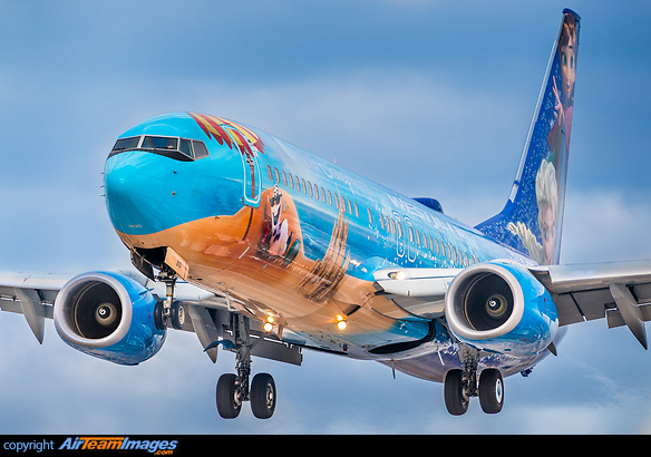 Boeing 737-8CT Boeing 737-8CT