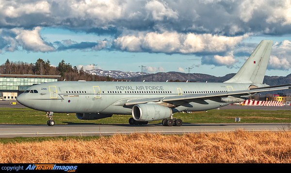Airbus A330-MRTT Voyager Airbus A330-MRTT Voyager