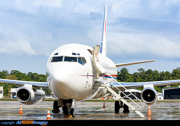 Boeing 737-205/Adv Boeing 737-205/Adv