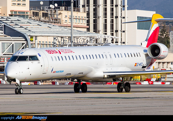 Bombardier CRJ-1000 Bombardier CRJ-1000