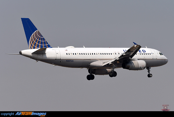 Airbus A320-232 Airbus A320-232