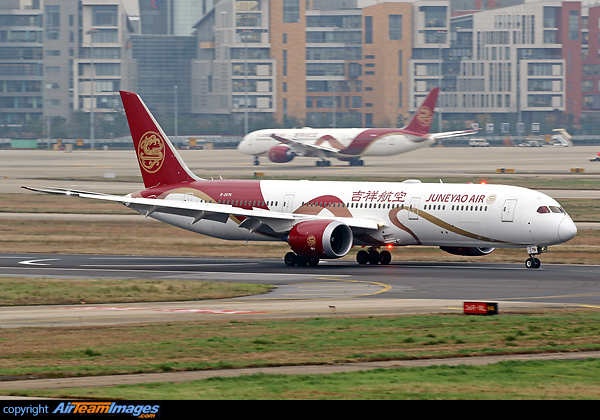 Boeing 787-9 Dreamliner Boeing 787-9 Dreamliner