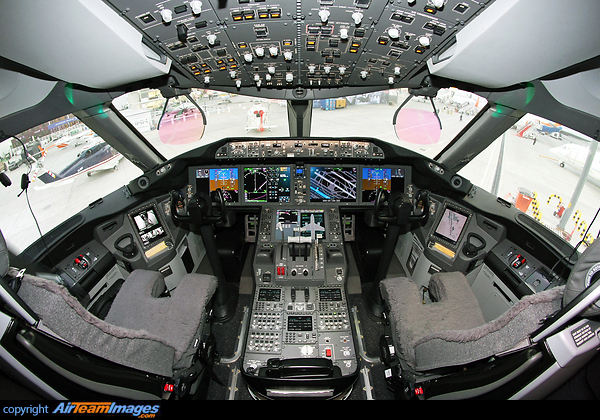 Boeing 787-8 Dreamliner Boeing 787-8 Dreamliner