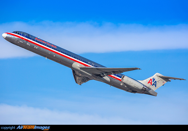 McDonnell Douglas MD-82 McDonnell Douglas MD-82
