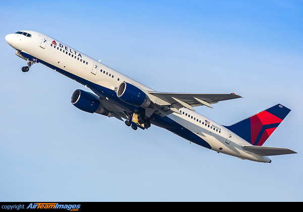 Boeing 757-232 Boeing 757-232