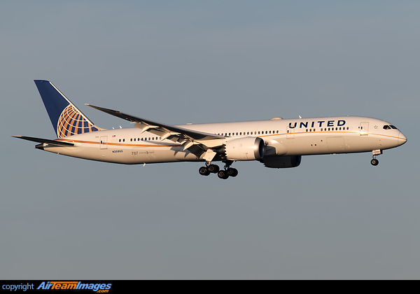 Boeing 787-9 Dreamliner Boeing 787-9 Dreamliner