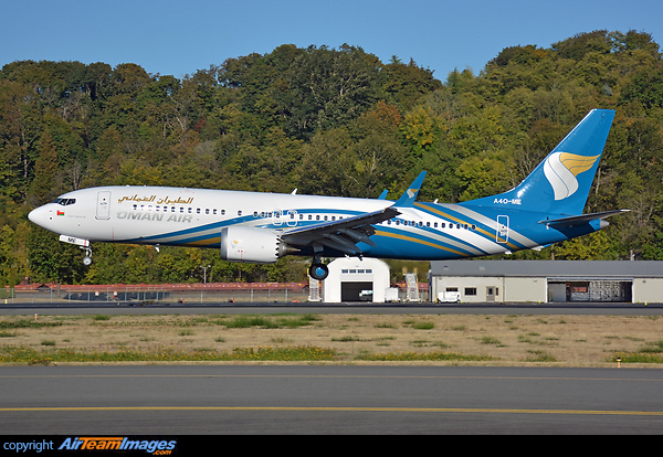 Boeing 737-8 MAX Boeing 737-8 MAX