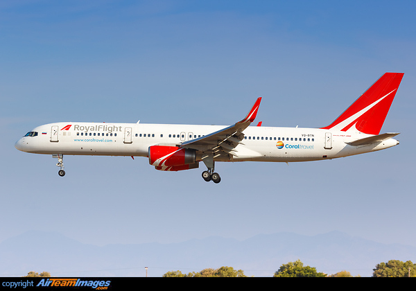 Boeing 757-256 Boeing 757-256