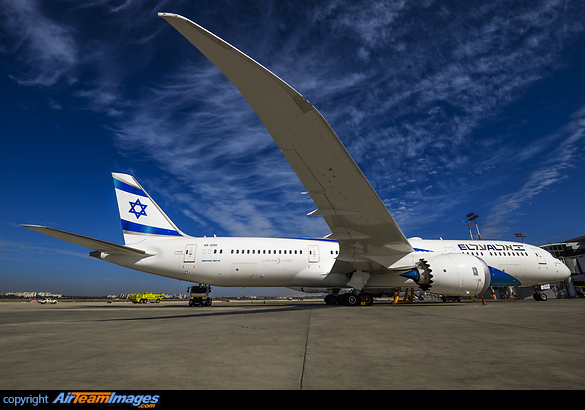 Boeing 787-9 Dreamliner