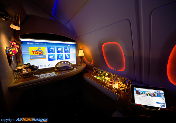 Airbus A380-842 Airbus A380-842