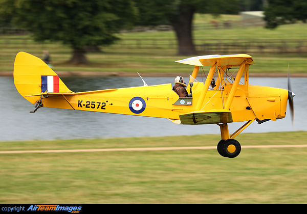 de Havilland DH-82A Tiger Moth
