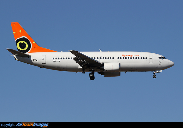 leased from Star Air Cargo. Boeing 737-31L