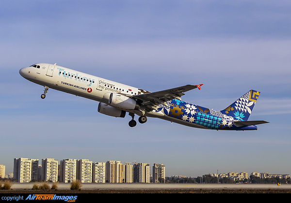 Airbus A321-211 Airbus A321-211