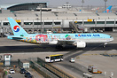 Boeing 777-2B5/ER Boeing 777-2B5/ER