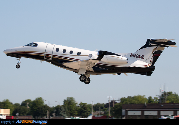 Embraer Phenom 300 Embraer Phenom 300