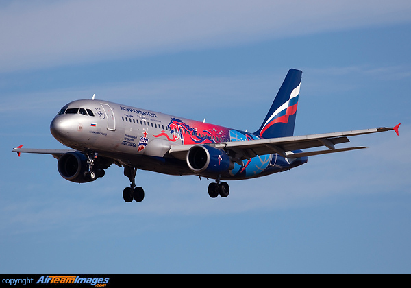 Airbus A320-214 Airbus A320-214