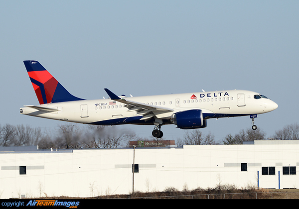 Airbus A220-100 Airbus A220-100