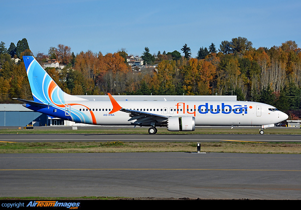 Boeing 737-9 MAX Boeing 737-9 MAX