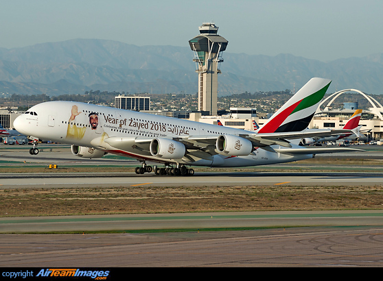 Year of Zayed 2018 special livery rotating on her departure at the golden hour Airbus A380-861