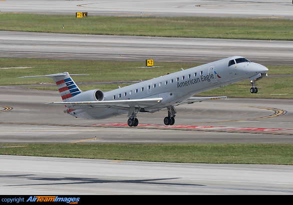 Embraer ERJ-145LR Embraer ERJ-145LR