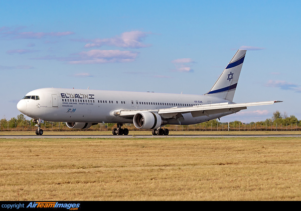 Boeing 767-3Q8/ER Boeing 767-3Q8/ER