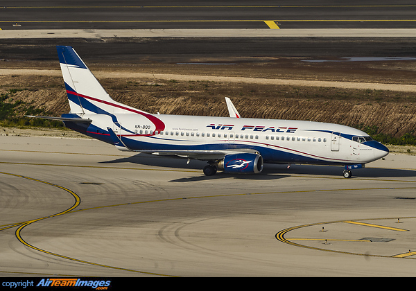 Boeing 737-36N