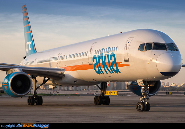 Boeing 757-3E7 Boeing 757-3E7