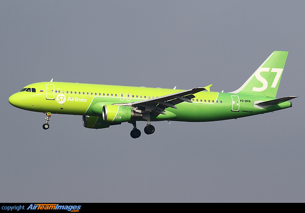 Airbus A320-214 Airbus A320-214