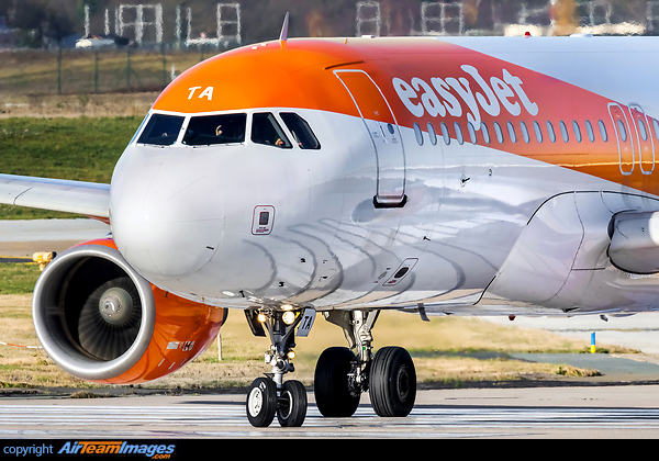 Airbus A320-214 Airbus A320-214