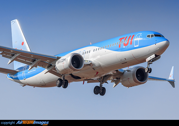 Boeing 737-8 MAX Boeing 737-8 MAX