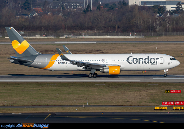 Boeing 767-330/ER Boeing 767-330/ER