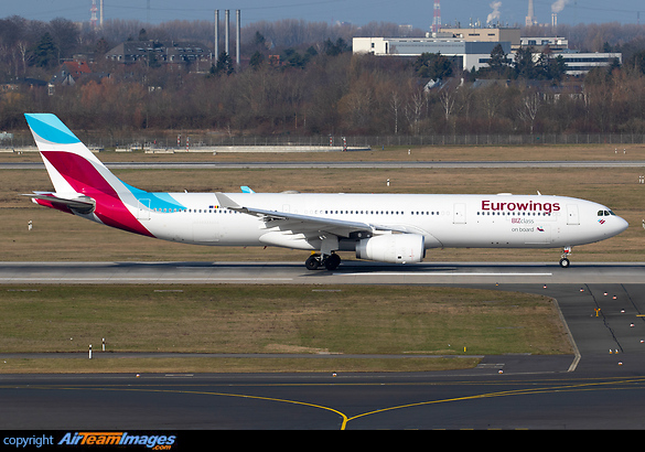 Airbus A330-343 Airbus A330-343