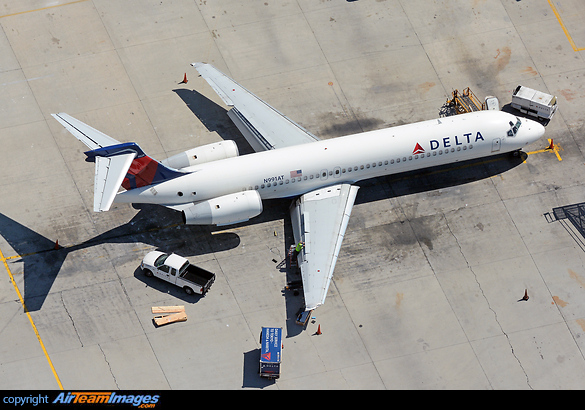 Boeing 717-23S