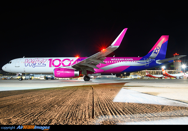 Airbus A321-231 Airbus A321-231
