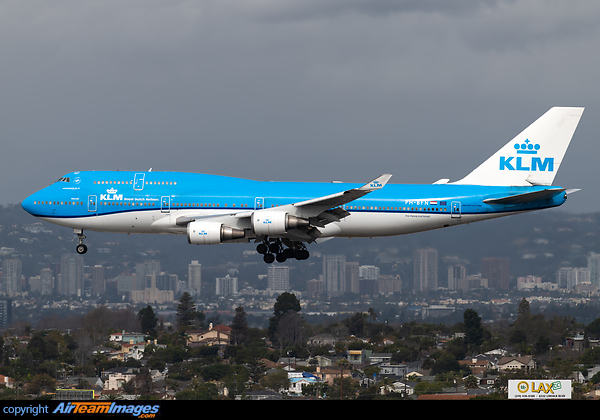 Boeing 747-406M Boeing 747-406M