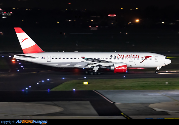 Boeing 777-2B8/ER Boeing 777-2B8/ER