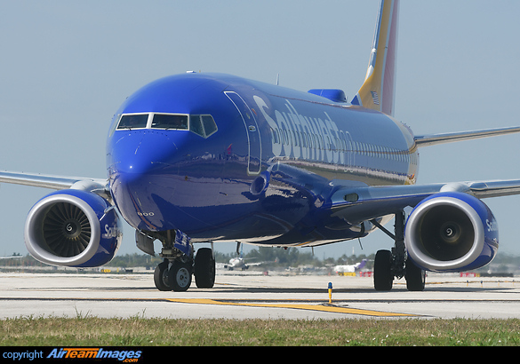 Boeing 737-8H4 Boeing 737-8H4