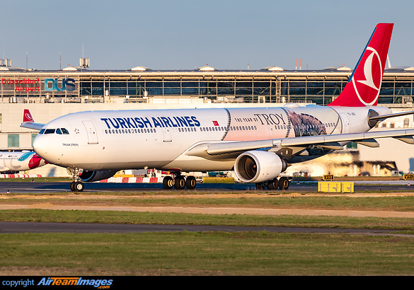 Airbus A330-303 Airbus A330-303