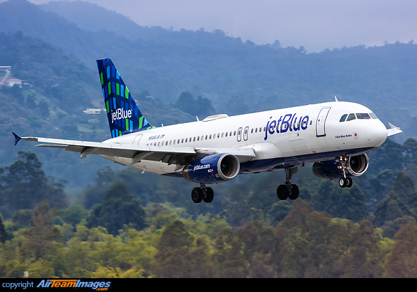 Airbus A320-232 Airbus A320-232