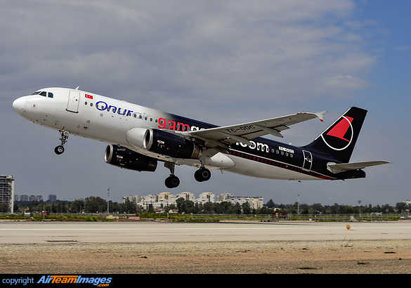 Airbus A320-233 Airbus A320-233