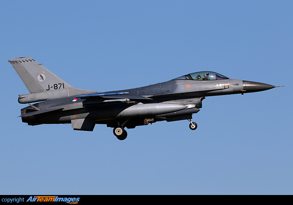 F-16AM Fighting Falcon F-16AM Fighting Falcon