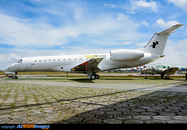 Embraer ERJ-135LR Embraer ERJ-135LR