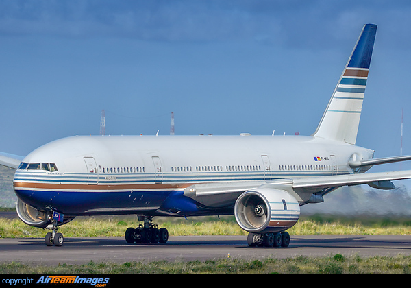 Boeing 777-212/ER Boeing 777-212/ER