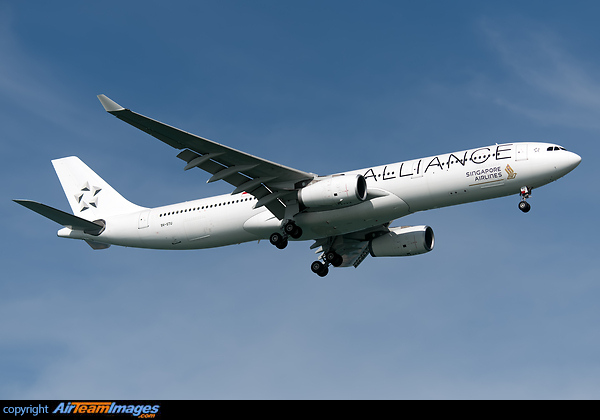 9V-STU is the first Singapore Airlines Airbus A330-300 to be painted in Star Alliance colours Airbus A330-343
