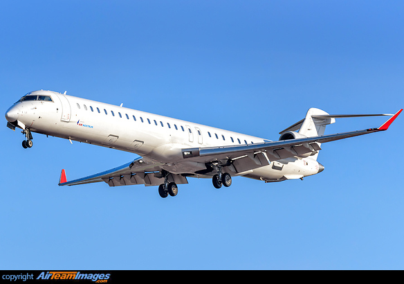 Bombardier CRJ-1000 Bombardier CRJ-1000