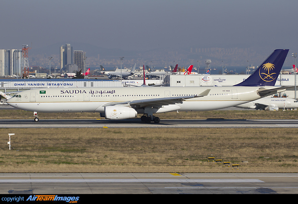 Airbus A330-343 Airbus A330-343