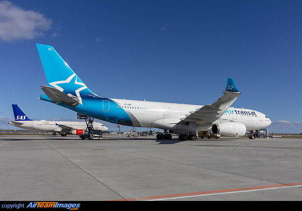 Airbus A330-243 Airbus A330-243