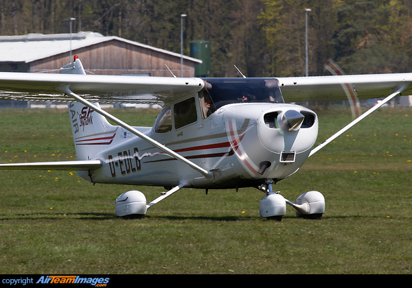 Cessna 172S Skyhawk SP Cessna 172S Skyhawk SP